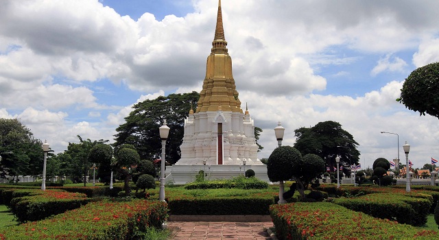 Phra Chedi Suriyothai